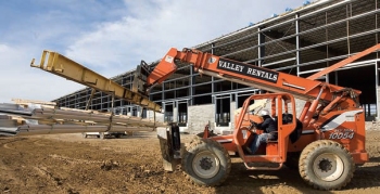 Work progresses on Mericle's new spec building in Humboldt North.